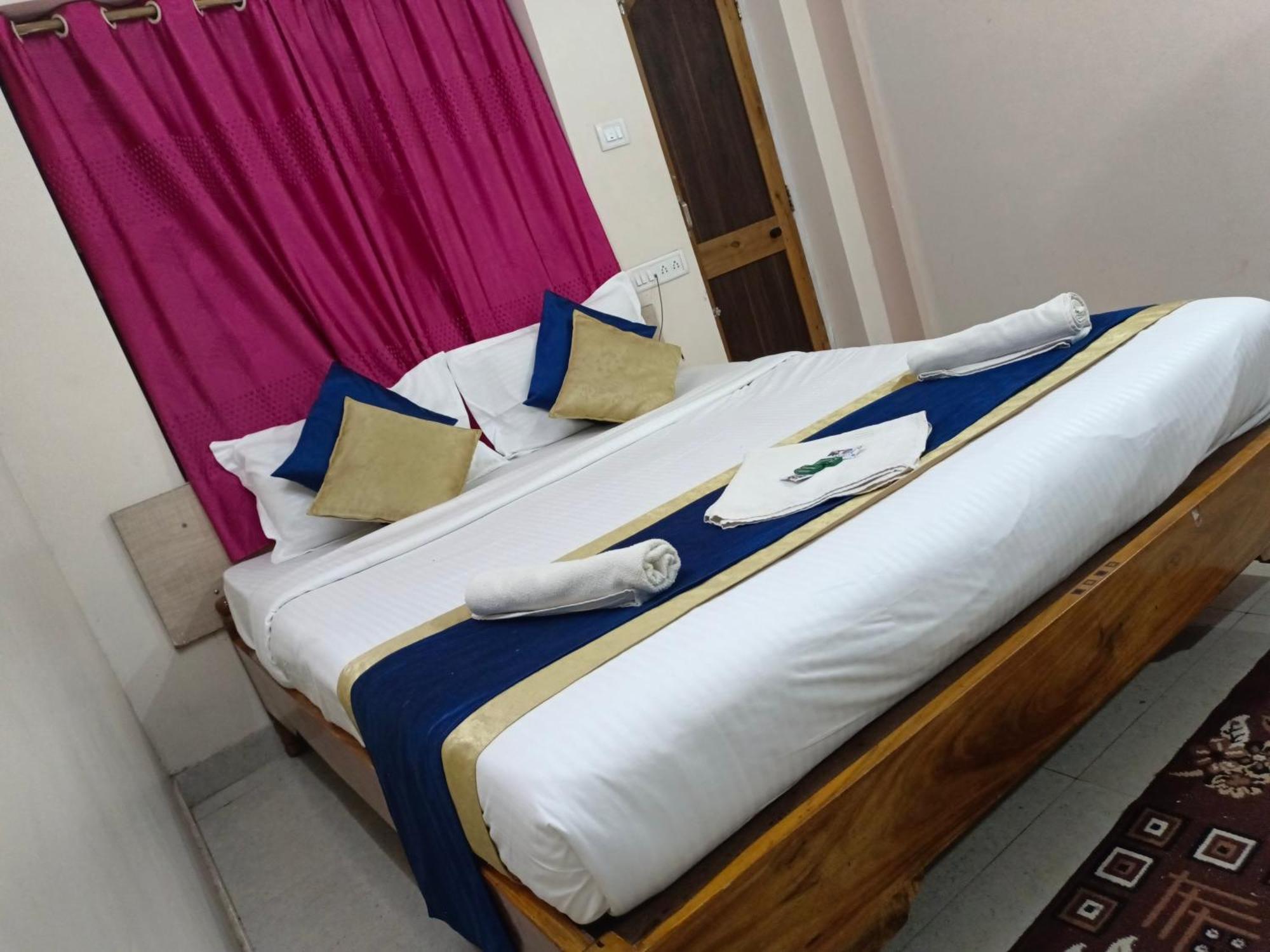 Hotel Bay Beach Inn Puri Exterior foto