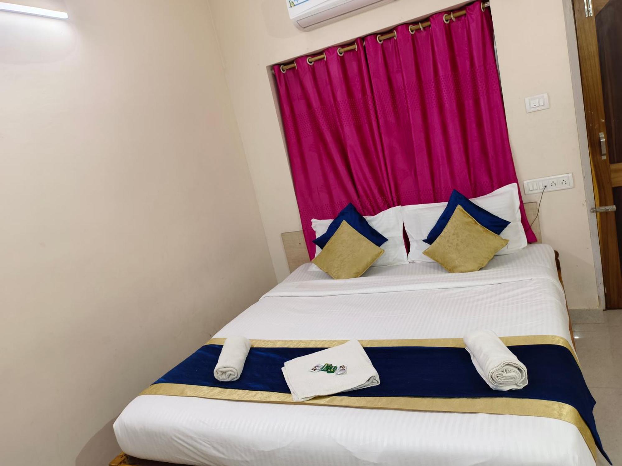 Hotel Bay Beach Inn Puri Exterior foto