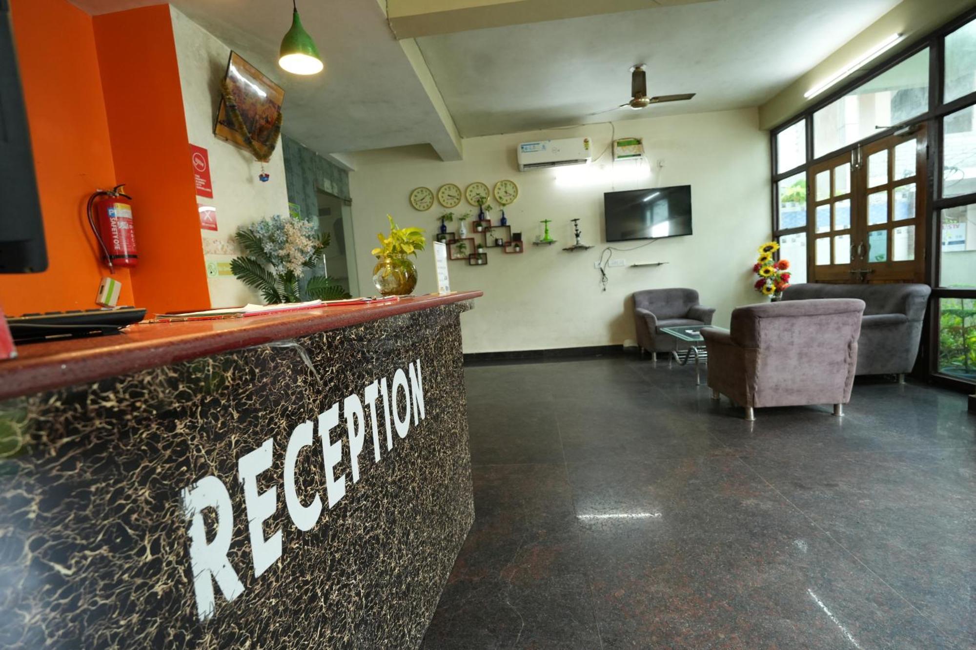 Hotel Bay Beach Inn Puri Exterior foto